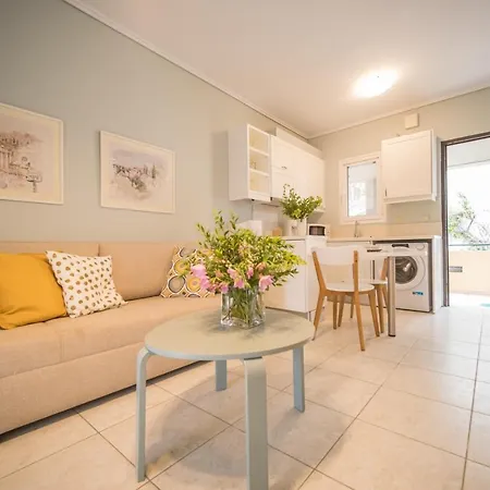 Lägenhet Bay Elegant By Hotelius